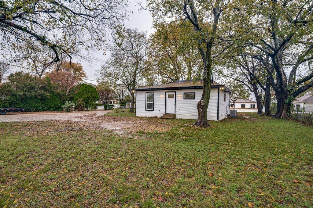 Wylie, TX 75098,307 W Brown Street