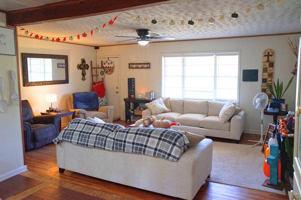 Kilgore, TX 75662,6488 State Highway 135 N