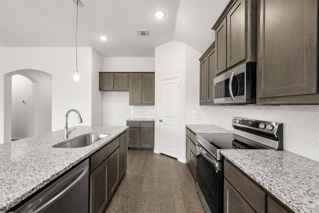 Fort Worth, TX 76036,4536 Lyre Leaf Drive