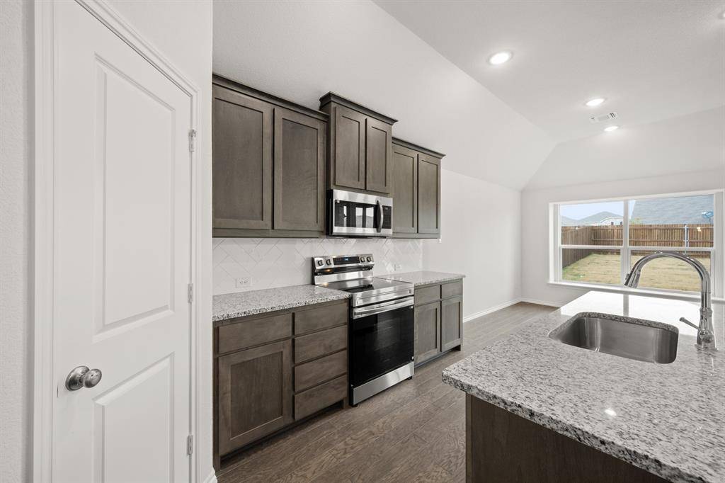 Fort Worth, TX 76036,4536 Lyre Leaf Drive