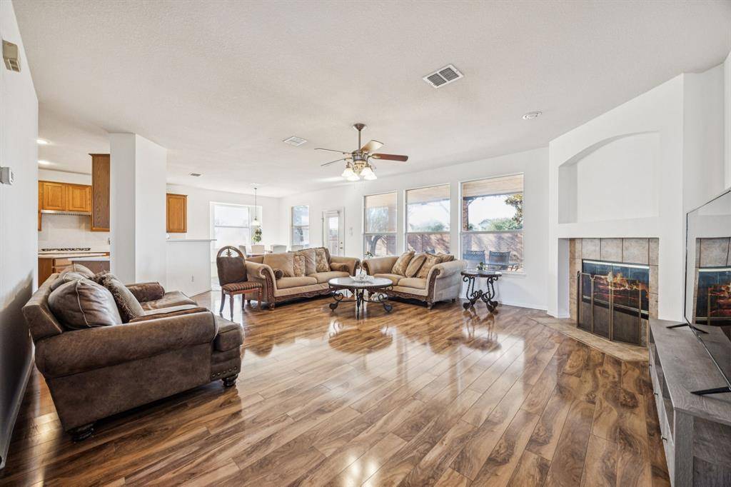 Fort Worth, TX 76244,5233 Alta Loma Drive