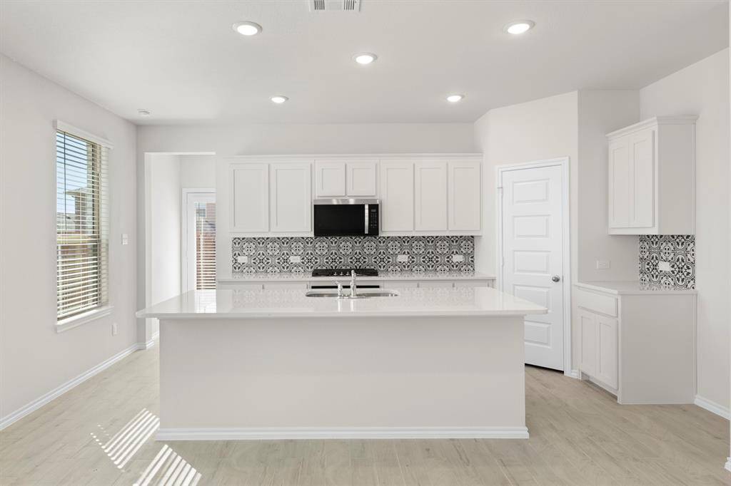 Terrell, TX 75160,125 Pheasant Run Road