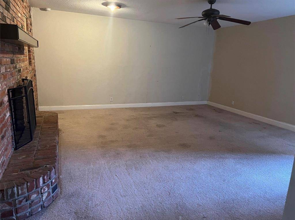 Fort Worth, TX 76133,5537 Westcreek Drive