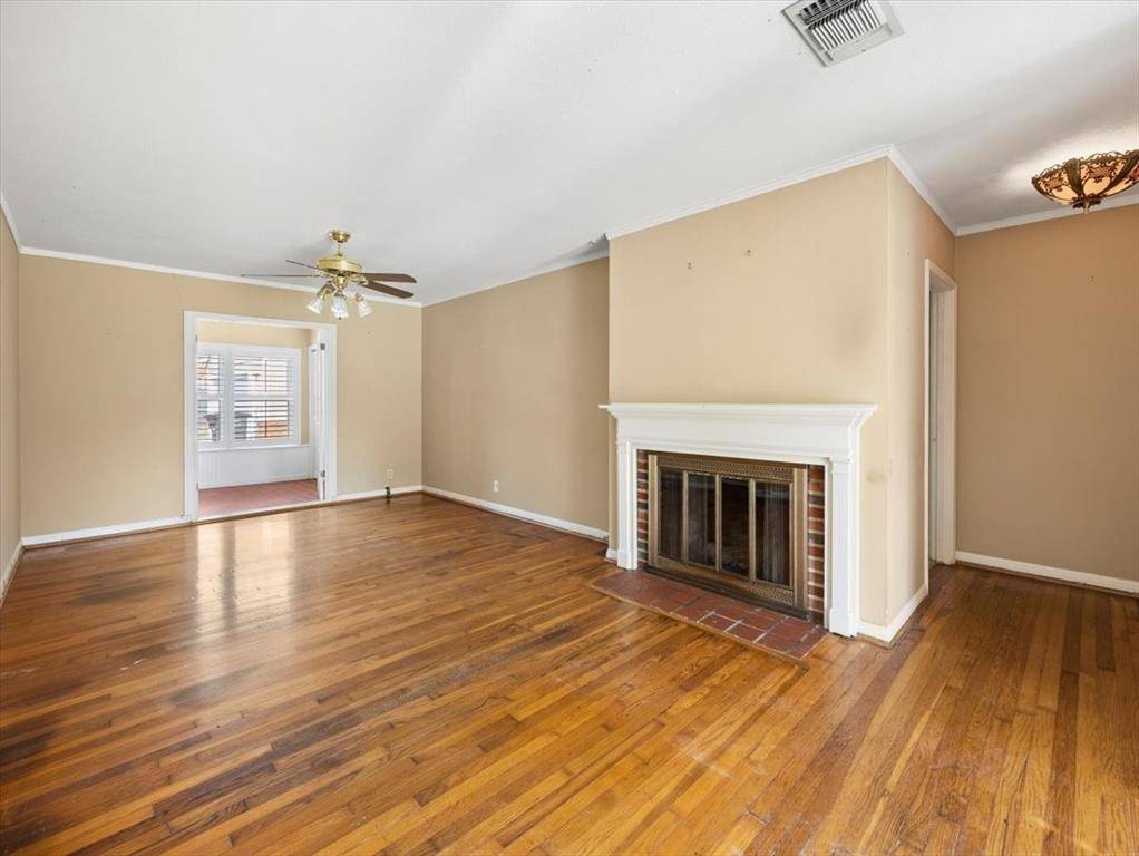 Fort Worth, TX 76116,6320 Malvey Avenue