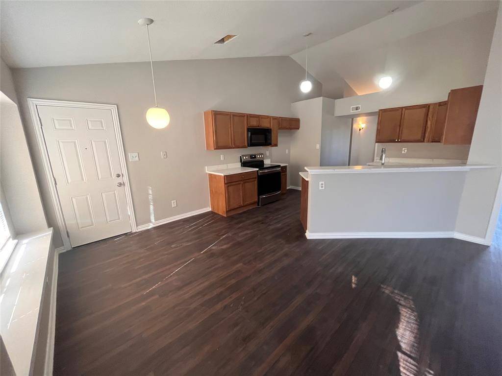 Cedar Hill, TX 75104,432 E Belt Line Road