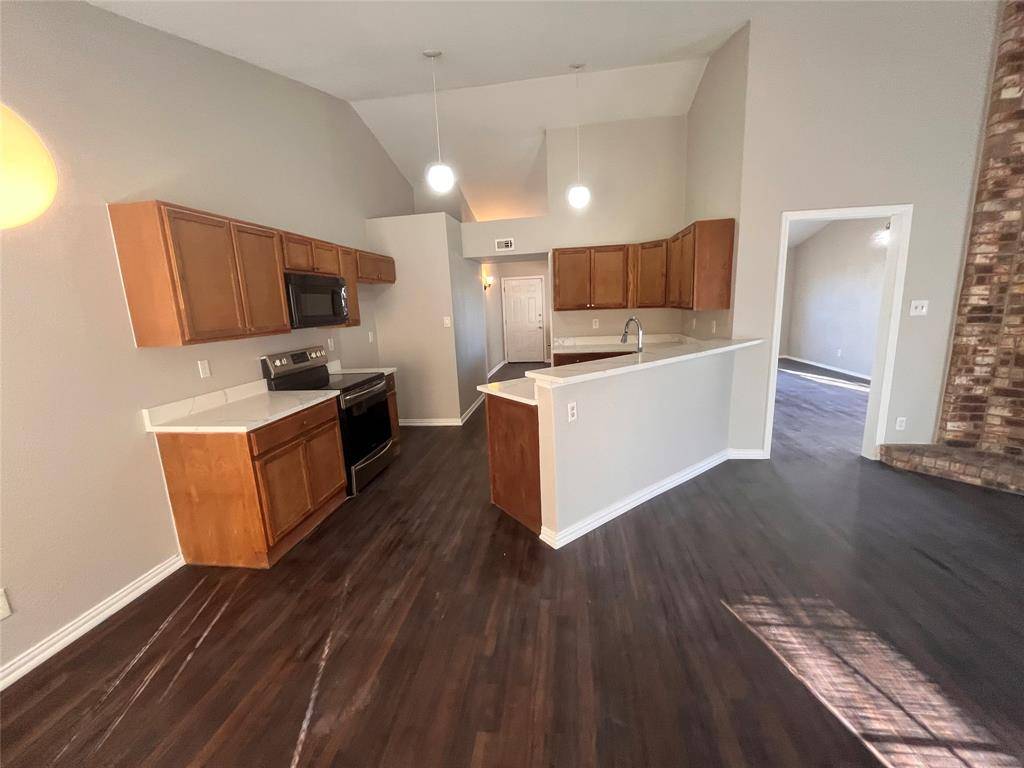 Cedar Hill, TX 75104,432 E Belt Line Road