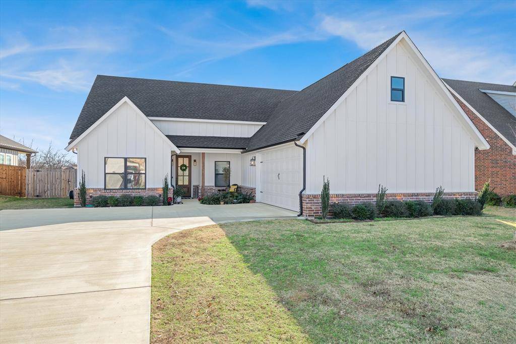 Canton, TX 75103,1825 Meadowview