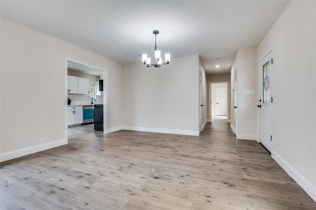 Waxahachie, TX 75165,1208 W Jefferson Street