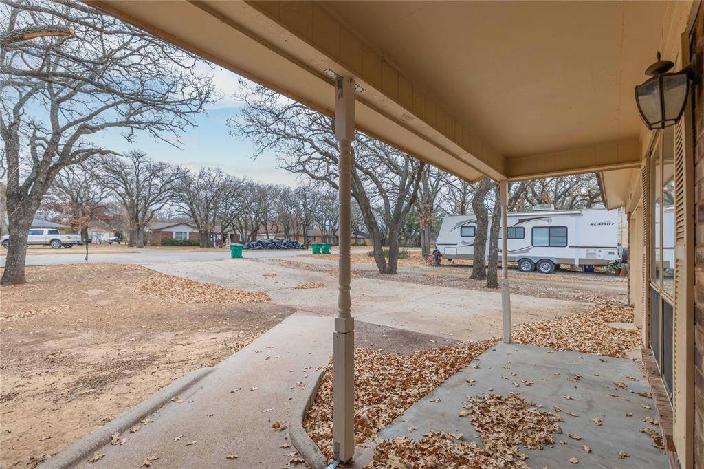 Eastland, TX 76448,499 Oakwood Drive