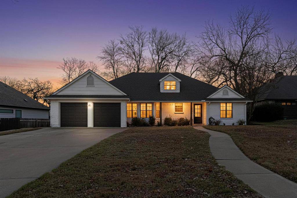 Grand Prairie, TX 75052,535 W Crossland Boulevard