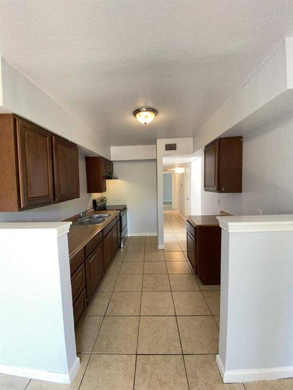 Fort Worth, TX 76133,6812 Trail Lake Drive