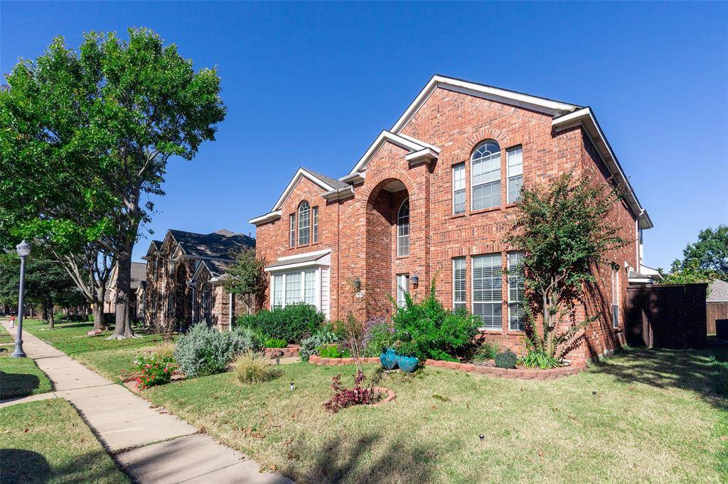 Mckinney, TX 75072,9216 Sterling Gate Drive