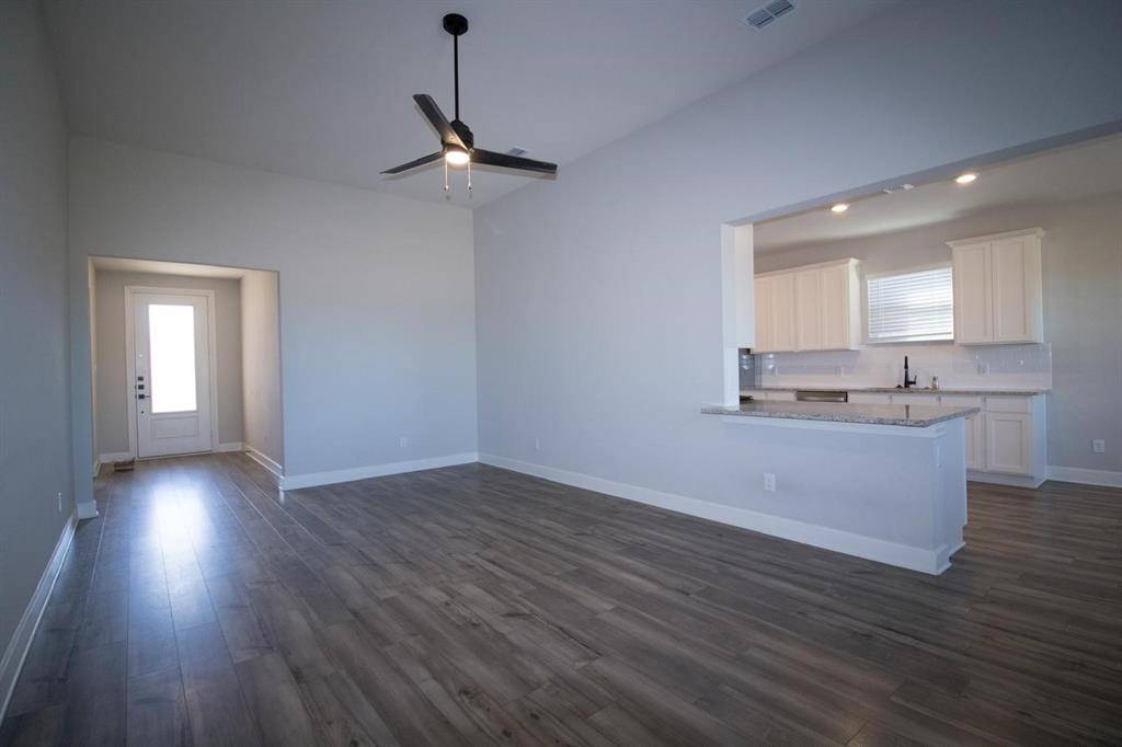 Anna, TX 75409,910 Emerson Drive