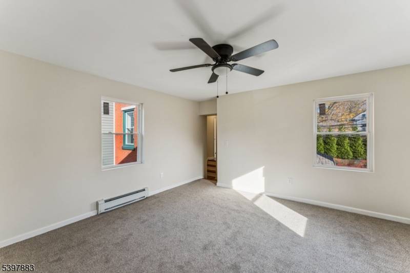 Phillipsburg Town, NJ 08865,786 S Main St