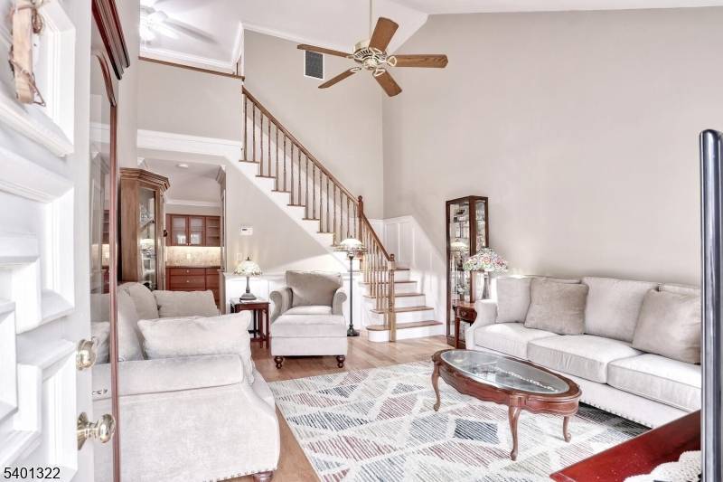 Waldwick Boro, NJ 07463,16-3 Tamaron Dr