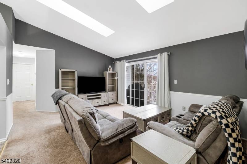 Branchburg Twp., NJ 08876,1515 Longley Ct