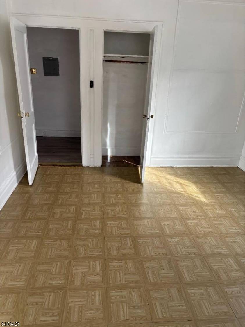 Newark City, NJ 07106,30 Underwood St