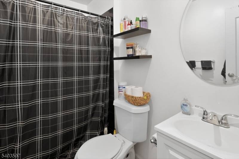 Maplewood Twp., NJ 07040,192 Burnett Ave #1