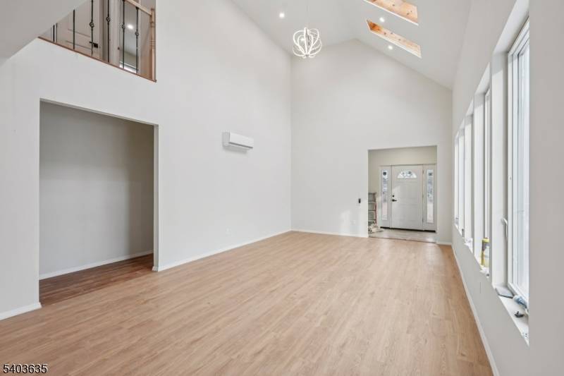 Wayne Twp., NJ 07470,109 Monmouth Ave