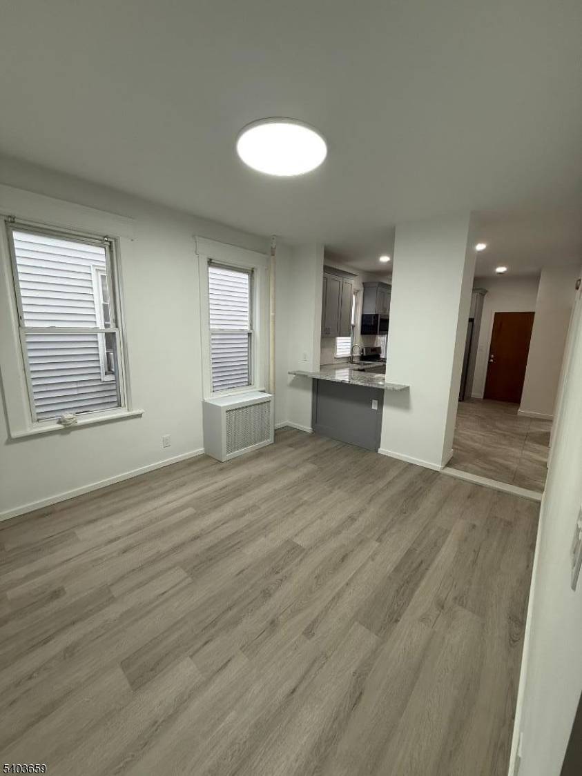 Elizabeth City, NJ 07201,740 Van Buren Ave