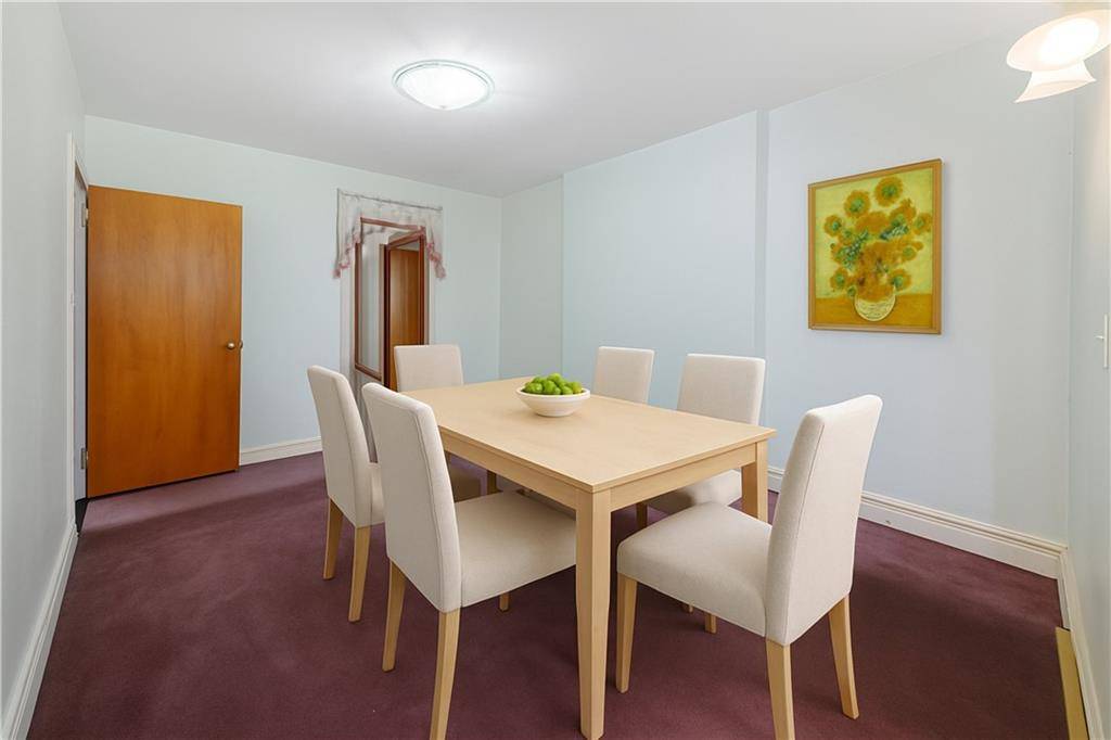 Brooklyn, NY 11209,335 Bay Ridge Pkwy