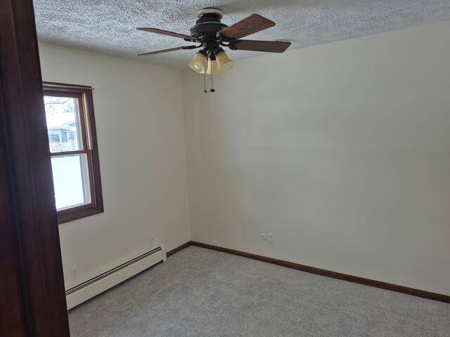 Kentwood, MI 49548,647 Blue Ash DR SE #118