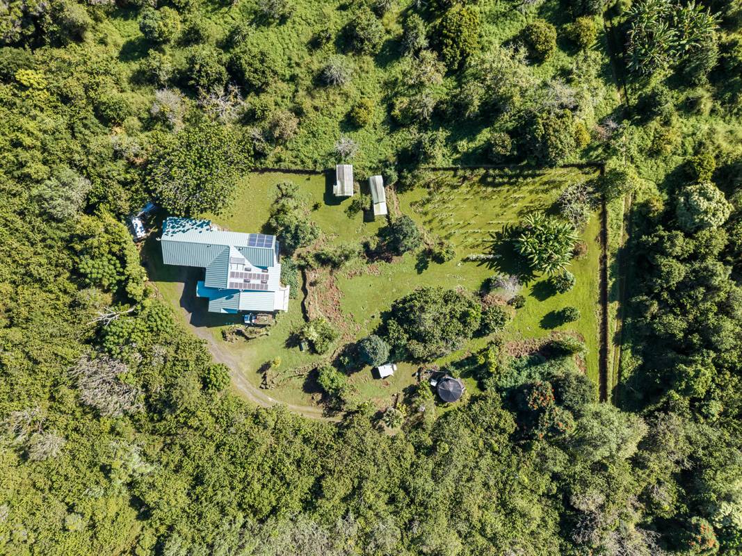 Holualoa, HI 96725,79-1145 KAO RD