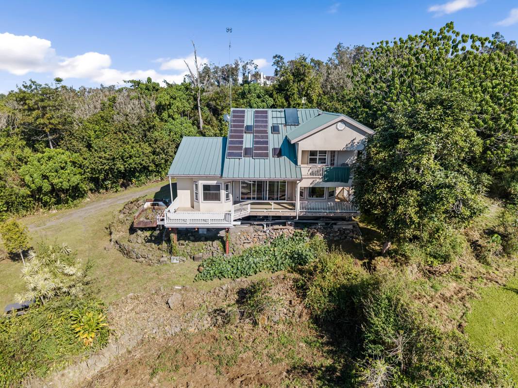 Holualoa, HI 96725,79-1145 KAO RD