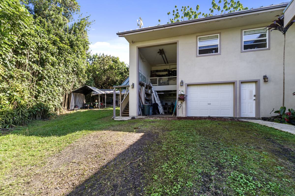 Holualoa, HI 96725,79-1145 KAO RD