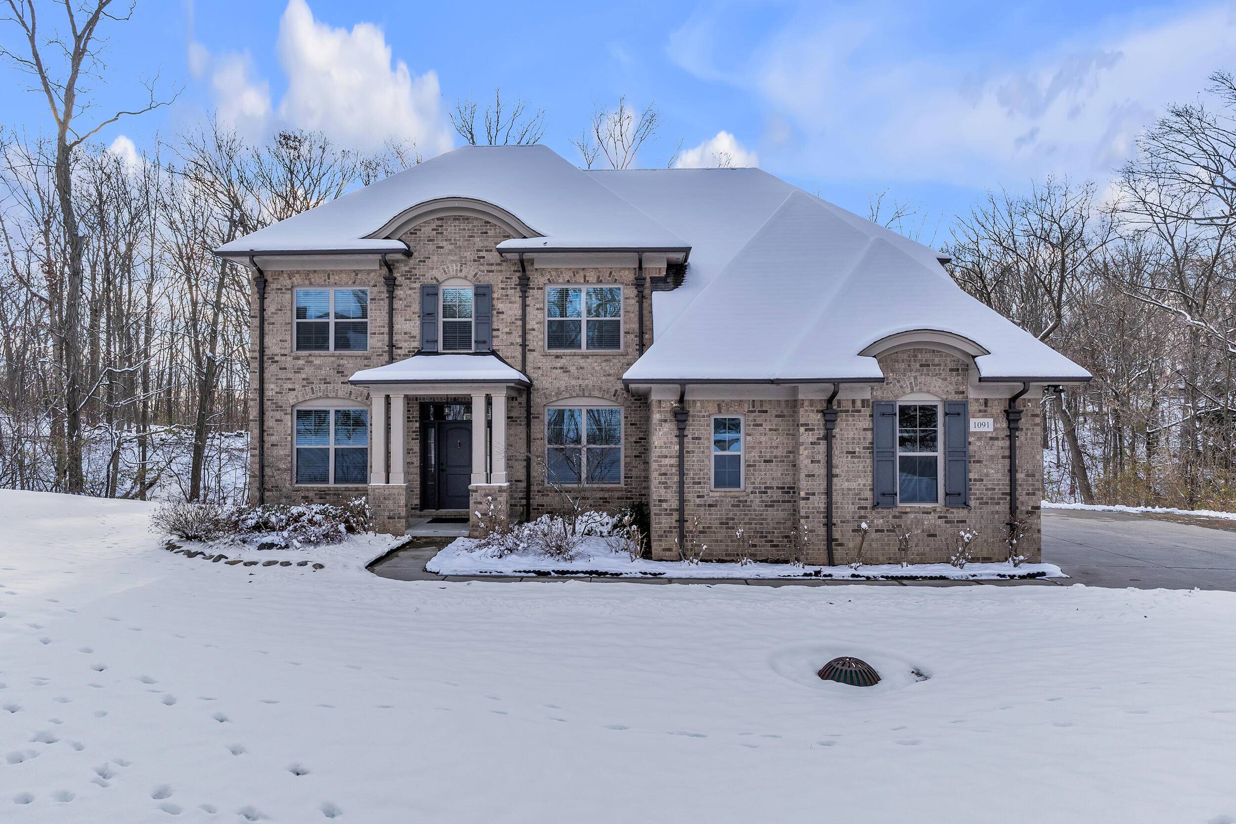 Ann Arbor, MI 48105,1091 Green RD