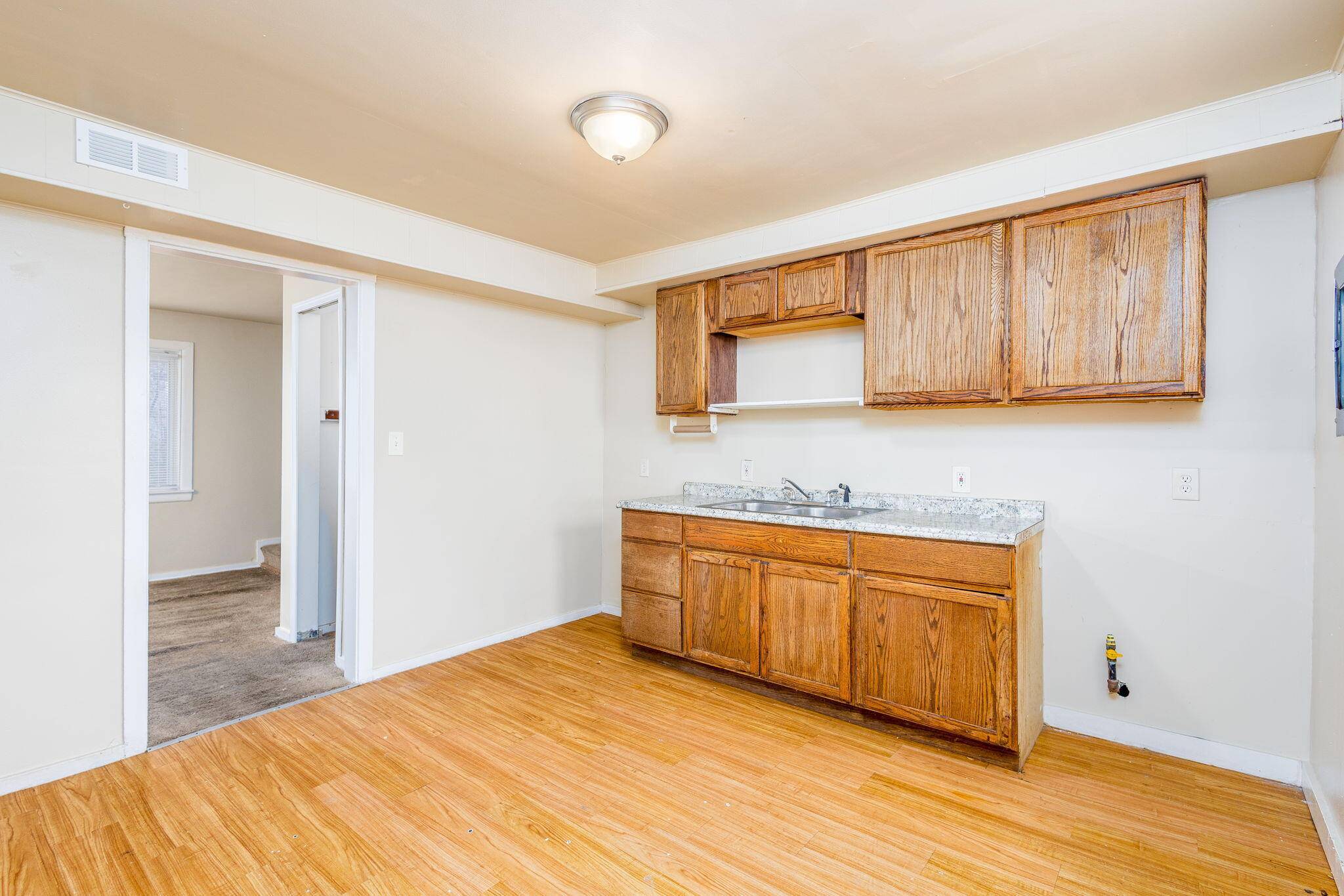 Westland, MI 48186,32008 Cheboygan CT