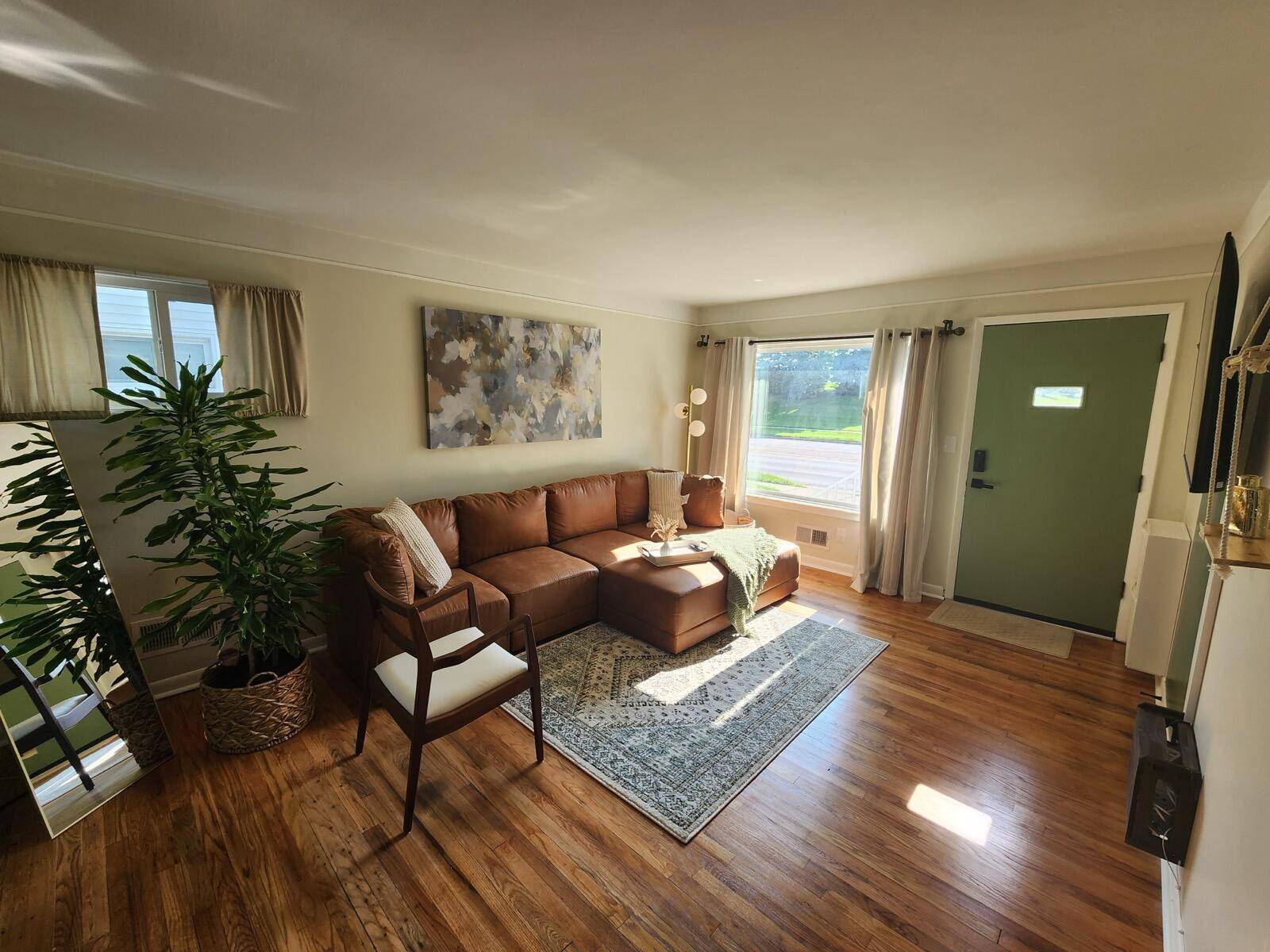 Berkley, MI 48072,2464 Greenfield RD