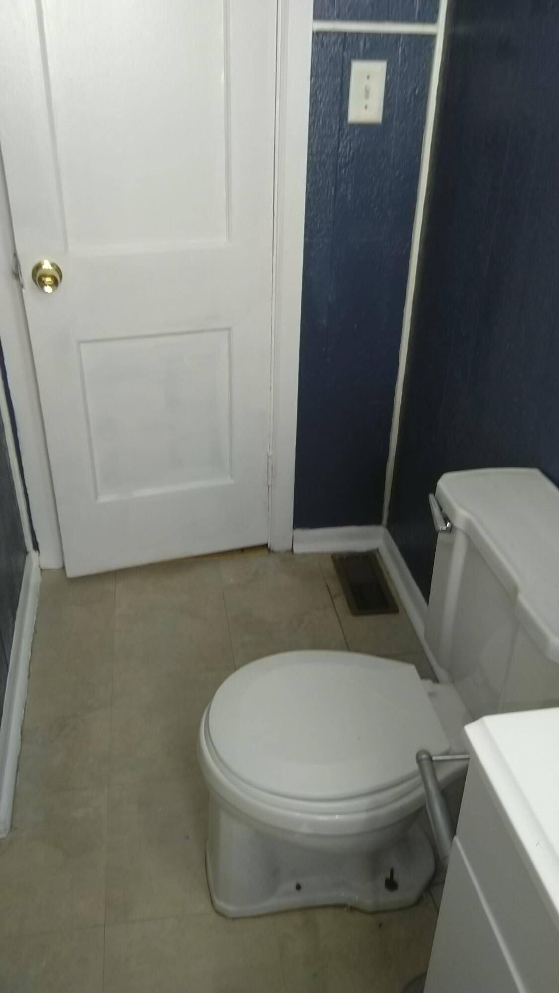 Hazel Park, MI 48030,23328 Battelle AVE