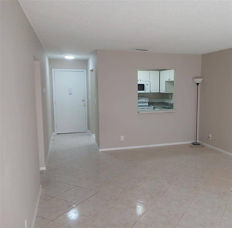 Coral Springs, FL 33065,4124 NW 88th Ave #205