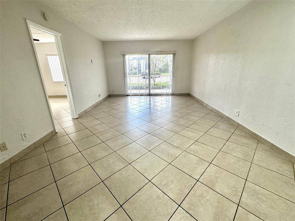 Deerfield Beach, FL 33441,770 SE 2nd Ave #A107