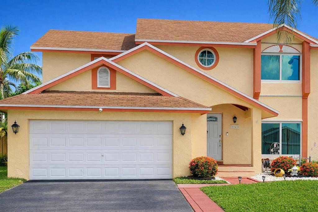 Pembroke Pines, FL 33025,9741 SW 9TH CT