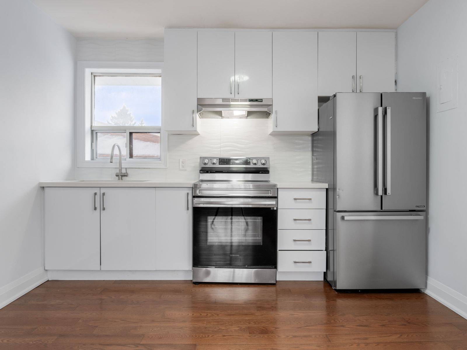 Toronto W03, ON M6M 3L6,1 Lacey AVE #3