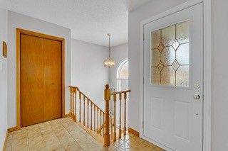 Toronto W05, ON M3L 2L9,148 Yatescastle DR