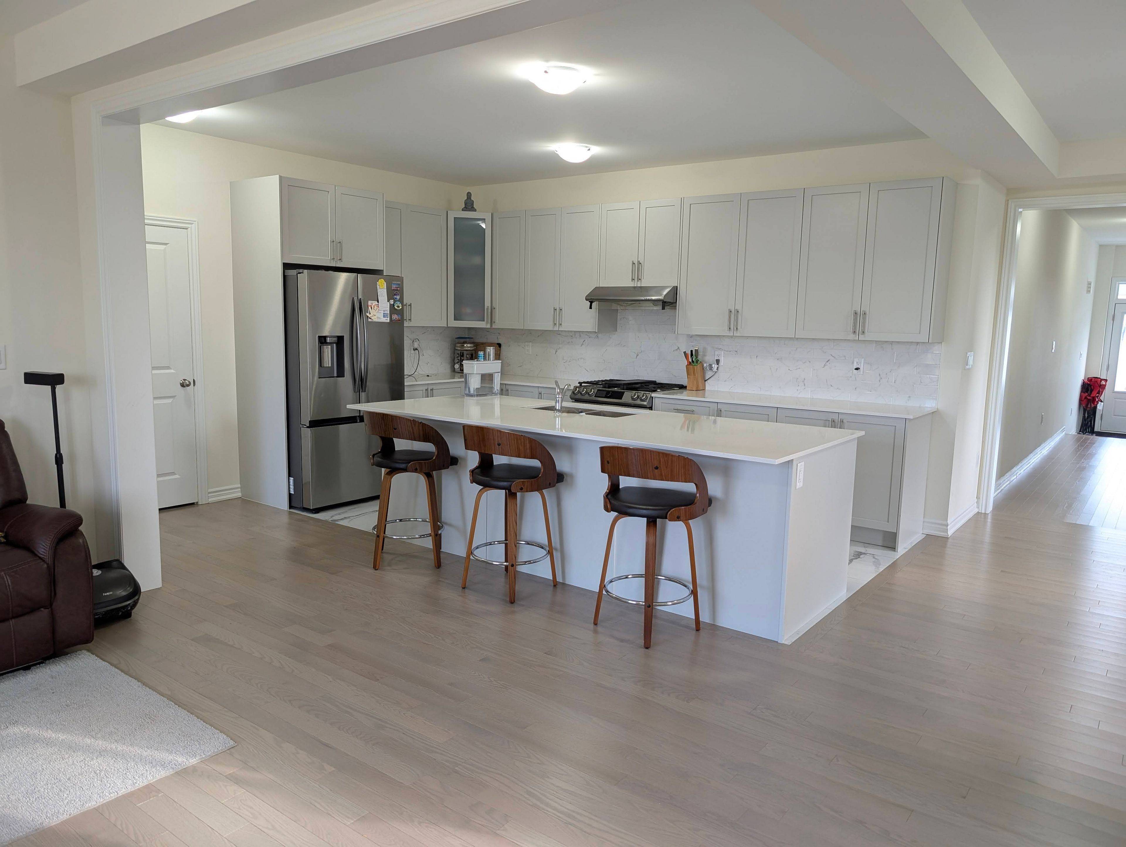 Brampton, ON L7A 0B8,68 Arnold CIR