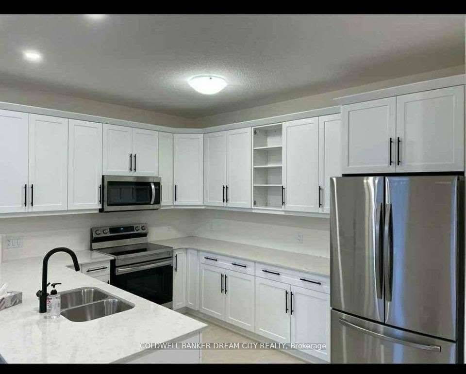 London South, ON N5Z 0B3,114 Julie CRES