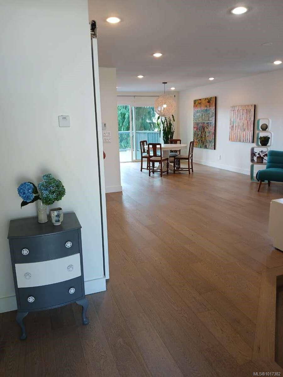 Comox, BC V9M 3J8,655 Totem Cres