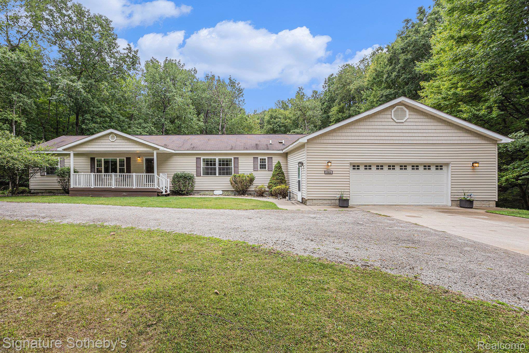 Farwell, MI 48622,1511 Laurel LN