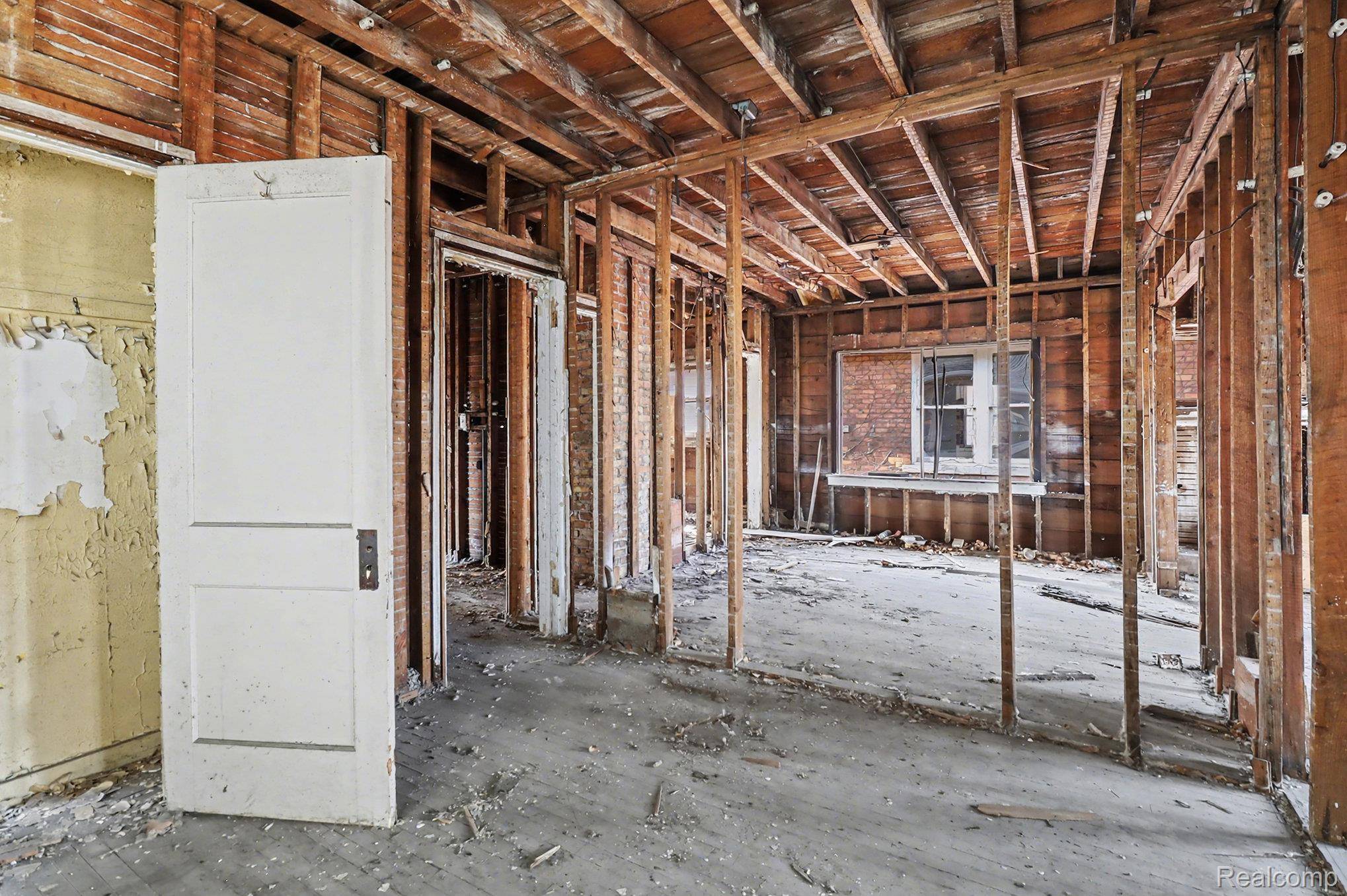 Detroit, MI 48206,3801 Clairmount ST