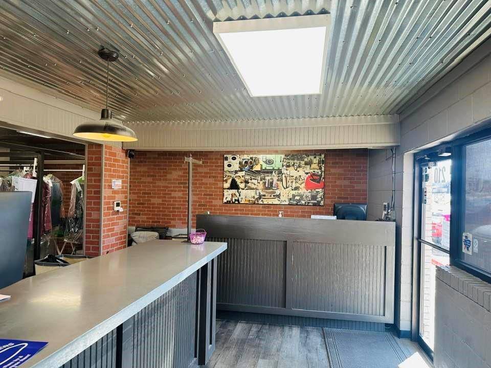 Joshua, TX 76058,210 N Broadway Street