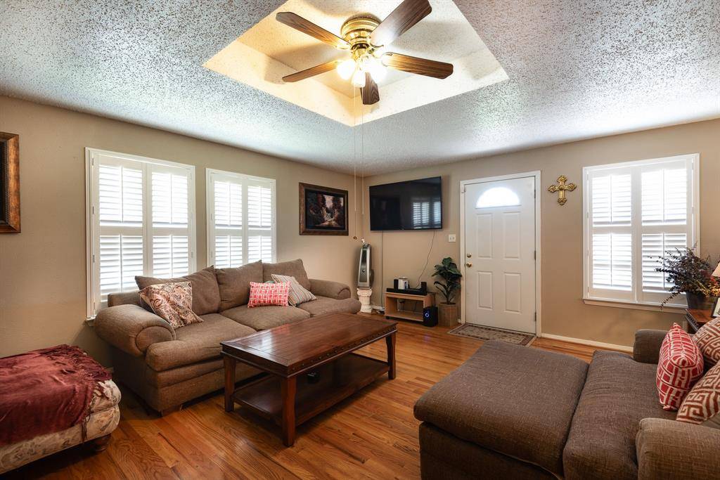 Dallas, TX 75232,1315 Aldenwood Drive