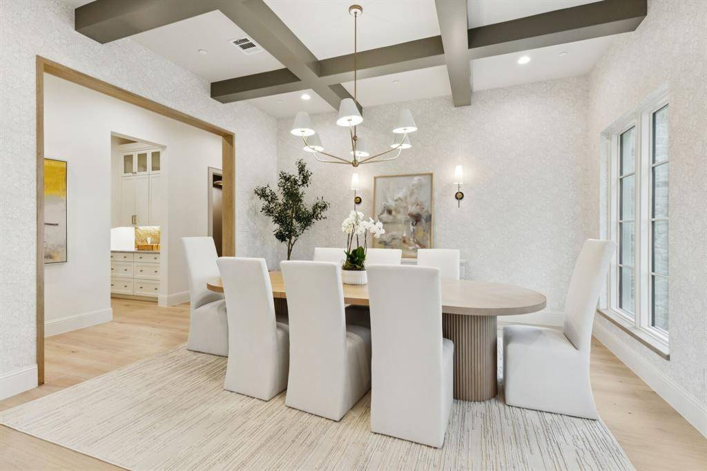 Dallas, TX 75230,11815 Jamestown Road