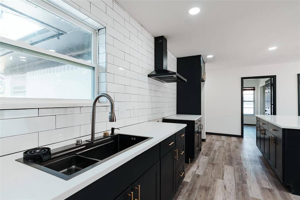 Dallas, TX 75229,2953 Bay Oaks Drive