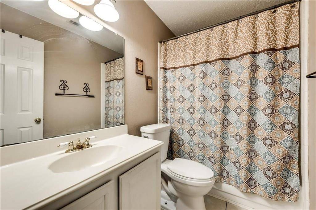 Garland, TX 75040,2114 Carnation Court