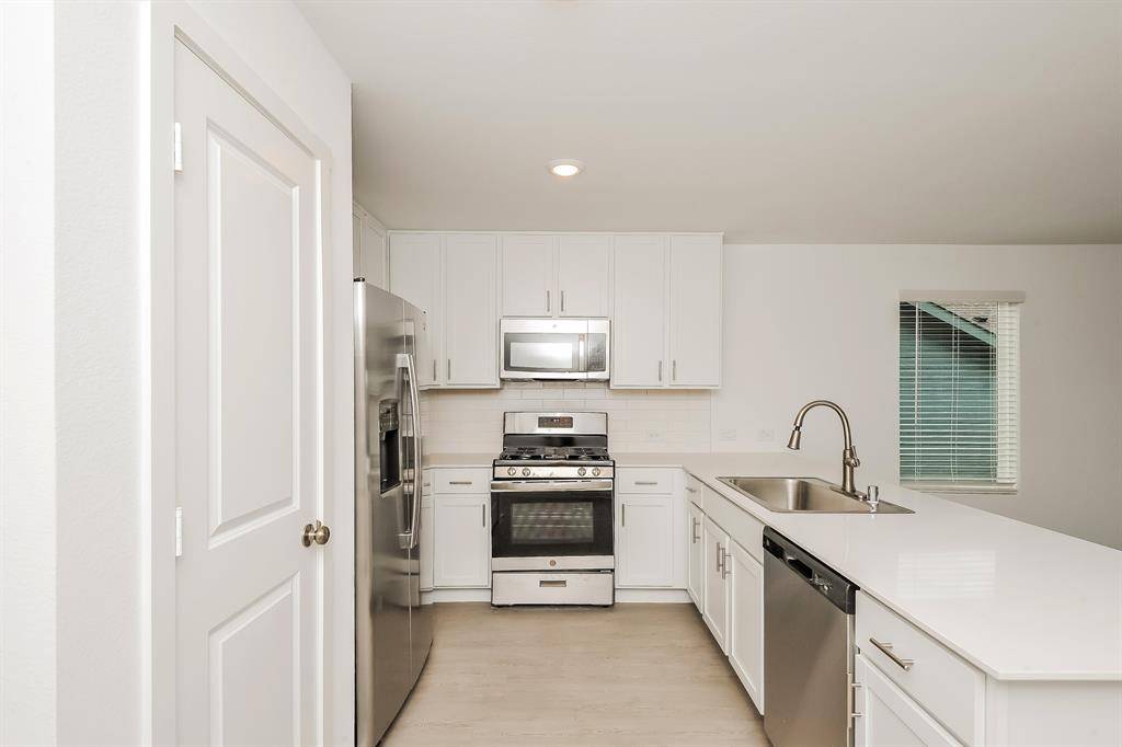 Fort Worth, TX 76108,2752 Mist wood