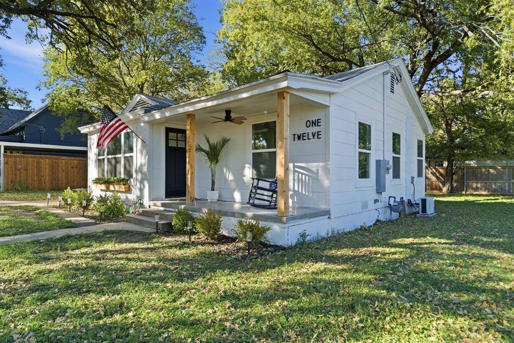 Weatherford, TX 76086,112 W Akard Street